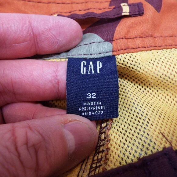 Gap Board Shorts - Picture 4 of 7
